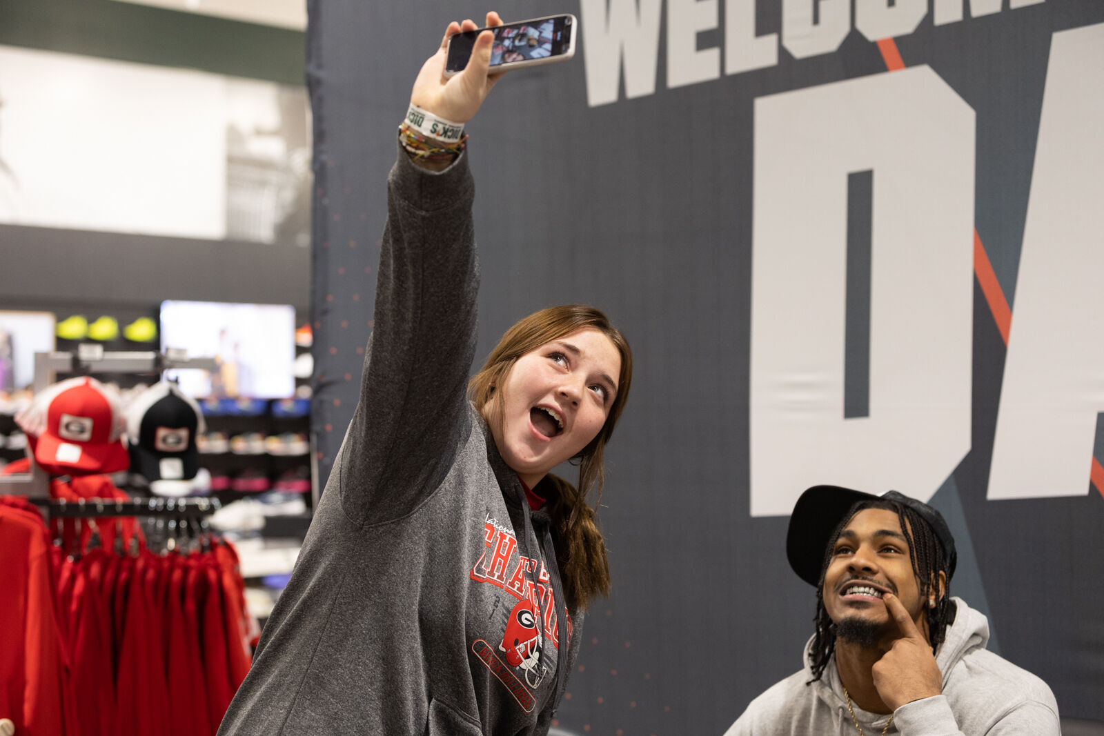230115_KAT_KennyMcIntoshSigning_074.jpg